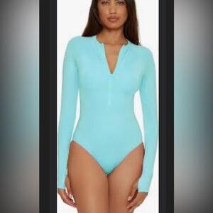 Trina Turk half zip paddle suit rashguard Size M Medium Blue